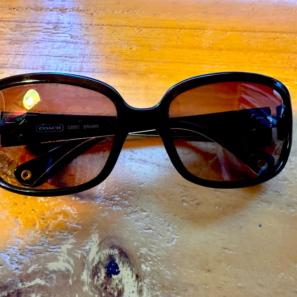 Coach S3002 sunglasses like new $40